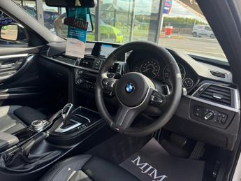BMW 3 SERIES 2.0 320d M Sport Touring 5dr Diesel Auto Euro 6 (s/s) (190 ps) *