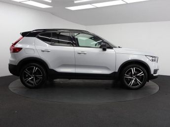 VOLVO XC40 1.5h T4 Recharge 10.7kWh R-Design SUV 5dr Petrol Plug-in Hybrid 