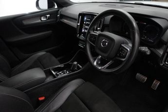 VOLVO XC40 1.5h T4 Recharge 10.7kWh R-Design SUV 5dr Petrol Plug-in Hybrid 