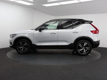 VOLVO XC40 1.5h T4 Recharge 10.7kWh R-Design SUV 5dr Petrol Plug-in Hybrid 