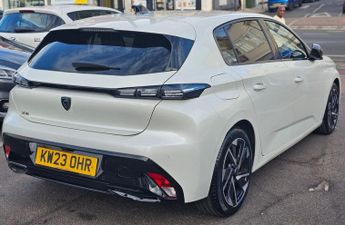PEUGEOT 308 1.2 PureTech Allure Premium Hatchback 5dr Petrol EAT Euro 6 (s/s