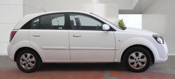 KIA RIO 1.4 2 IPD Hatchback 5dr Petrol Manual (139 g/km, 95 bhp)
