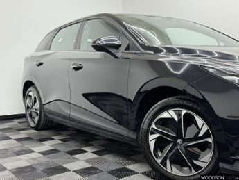 MG MG4 64kWh SE Long Range Hatchback 5dr Electric Auto (203 ps)