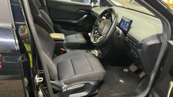 MG MG4 64kWh SE Long Range Hatchback 5dr Electric Auto (203 ps)