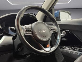 KIA NIRO 1.6 GDi 3 SUV 5dr Petrol Hybrid DCT Euro 6 (s/s) (139 bhp)
