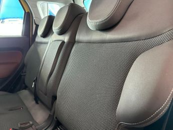 FIAT 500L 1.3 MultiJet Trekking MPV 5dr Diesel Manual Euro 6 (s/s) (95 ps)