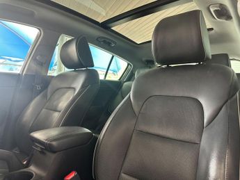 KIA SPORTAGE 2.0 CRDi KX-4 SUV 5dr Diesel Auto AWD Euro 6 (182 bhp)