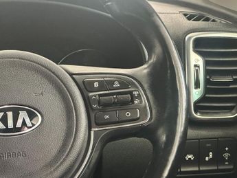KIA SPORTAGE 2.0 CRDi KX-4 SUV 5dr Diesel Auto AWD Euro 6 (182 bhp)
