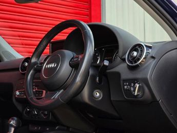AUDI A1 1.4 TFSI Sport Hatchback 3dr Petrol S Tronic Euro 6 (s/s) (125 p