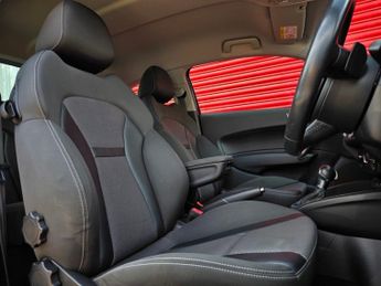 AUDI A1 1.4 TFSI Sport Hatchback 3dr Petrol S Tronic Euro 6 (s/s) (125 p