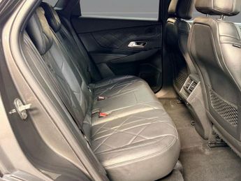 DS AUTOMOBILES DS 7 CROSSBACK 1.6 PureTech GPF Prestige Crossback 5dr Petrol EAT8 Euro 6 (s/s)