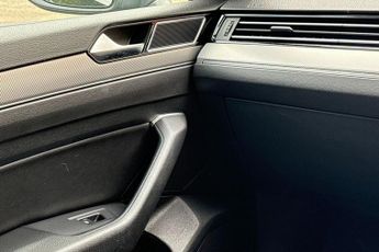 VOLKSWAGEN ARTEON 2.0 TDI R-Line Fastback 5dr Diesel DSG Euro 6 (s/s) (190 ps) R-L