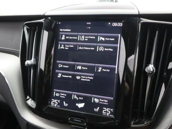 VOLVO XC60 2.0 B5 MHEV R-Design Pro SUV 5dr Diesel Hybrid Auto AWD Euro 6 (