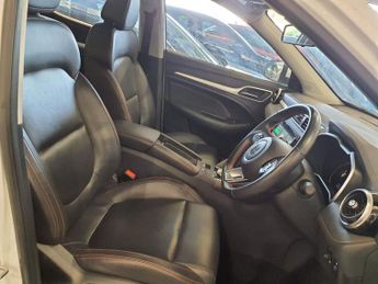 MG MG ZS 51.1kWh Trophy SUV 5dr Electric Auto (176 ps)