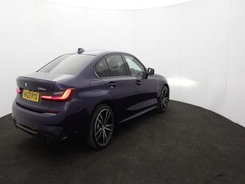 BMW 3 SERIES 2.0 330e 12kWh M Sport Pro Edition Saloon 4dr Petrol Plug-in Hyb