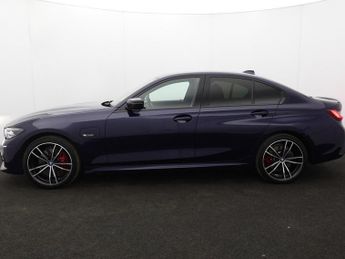 BMW 3 SERIES 2.0 330e 12kWh M Sport Pro Edition Saloon 4dr Petrol Plug-in Hyb