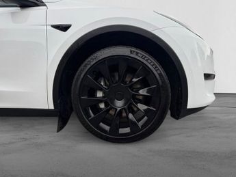 TESLA MODEL Y (Dual Motor) Long Range SUV 5dr Electric Auto 4WDE (384 bhp)