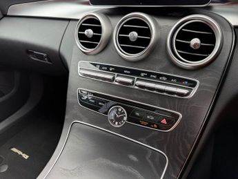 MERCEDES-BENZ C CLASS 2.1 C250 BlueTEC AMG Line Saloon 4dr Diesel G-Tronic+ Euro 6-2 F