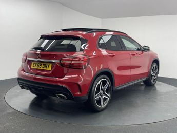 MERCEDES-BENZ GLA 1.6 GLA200 AMG Line Edition (Plus) SUV 5dr Petrol 7G-DCT Euro 6 