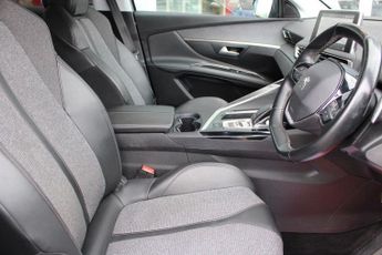 PEUGEOT 3008 1.2 PureTech GPF Allure SUV 5dr Petrol EAT Euro 6 (s/s) (130 ps)
