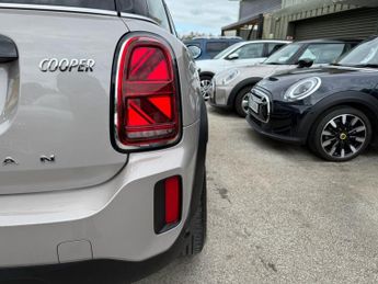 MINI COUNTRYMAN 1.5 Cooper Classic SUV 5dr Petrol Steptronic Euro 6 (s/s) (136 p