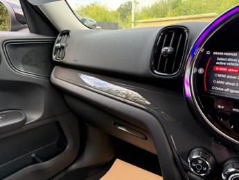 MINI COUNTRYMAN 1.5 Cooper Classic SUV 5dr Petrol Steptronic Euro 6 (s/s) (136 p
