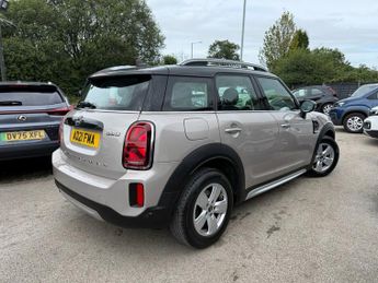 MINI COUNTRYMAN 1.5 Cooper Classic SUV 5dr Petrol Steptronic Euro 6 (s/s) (136 p