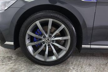 VOLKSWAGEN PASSAT 1.4 TSI 13kWh GTE Advance DSG Euro 6 (s/s) 4dr