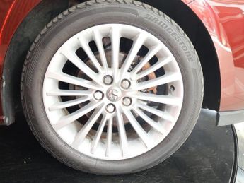 VAUXHALL ASTRA 1.4i Turbo Elite Nav Sports Tourer 5dr Petrol Auto Euro 6 (s/s) 