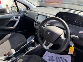 PEUGEOT 2008 1.6 e-HDi Active SUV 5dr Diesel EGC Euro 5 (s/s) (92 ps)