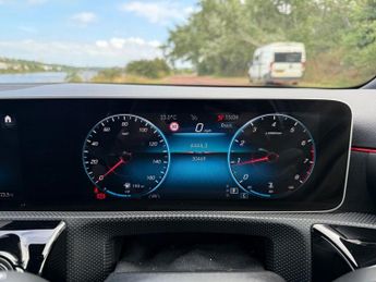 MERCEDES-BENZ A CLASS 1.3 A180 AMG Line (Executive) Hatchback 5dr Petrol 7G-DCT Euro 6