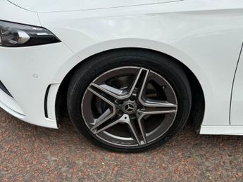 MERCEDES-BENZ A CLASS 1.3 A180 AMG Line (Executive) Hatchback 5dr Petrol 7G-DCT Euro 6