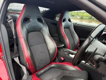 NISSAN GT-R 3.8 V6 Black Edition Coupe 2dr Petrol Auto 4WD Euro 4 (485 ps)