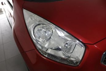 KIA VENGA 1.6 3 MPV 5dr Petrol Auto Euro 5 (Sat Nav) (123 bhp)