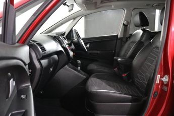 KIA VENGA 1.6 3 MPV 5dr Petrol Auto Euro 5 (Sat Nav) (123 bhp)