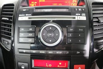 KIA VENGA 1.6 3 MPV 5dr Petrol Auto Euro 5 (Sat Nav) (123 bhp)