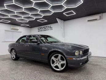 Jaguar XJ 3.0 XJ6 Sovereign Saloon 4dr Petrol Automatic (249 g/km, 240 bhp