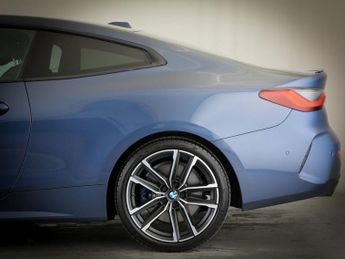 BMW 4 SERIES 2.0 420i M Sport Coupe 2dr Petrol Auto Euro 6 (s/s) (184 ps)