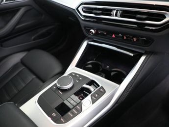 BMW 4 SERIES 2.0 420i M Sport Coupe 2dr Petrol Auto Euro 6 (s/s) (184 ps)