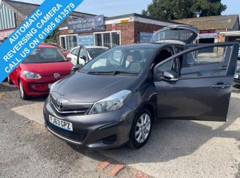 Toyota Yaris 1.33 Dual VVT-i TR Hatchback 5dr Petrol Multidrive S Euro 5 (101