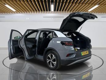VOLKSWAGEN ID.4 Pure Performance 52kWh Style SUV 5dr Electric Auto (170 ps)