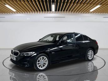 BMW 3 SERIES 2.0 330e 12kWh SE Pro Saloon 4dr Petrol Plug-in Hybrid Auto Euro