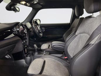 MINI Electric Hatch Cooper SE 32.6kWh Level 2 Hatchback 3dr Electric Auto (184 ps)