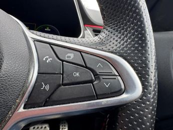 RENAULT ARKANA 1.6 E-TECH r.s. line SUV 5dr Petrol Hybrid Auto 2WD Euro 6 (s/s)
