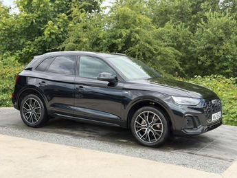 AUDI Q5 2.0 TDI 40 S line SUV 5dr Diesel S Tronic quattro Euro 6 (s/s) (