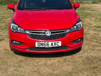 VAUXHALL ASTRA 1.6 CDTi ecoTEC BlueInjection SRi Hatchback 5dr Diesel Manual Eu