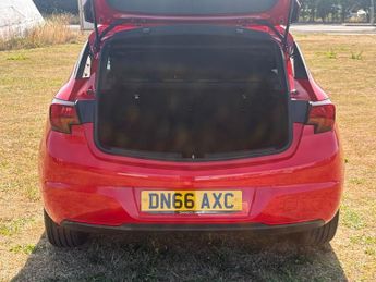 VAUXHALL ASTRA 1.6 CDTi ecoTEC BlueInjection SRi Hatchback 5dr Diesel Manual Eu