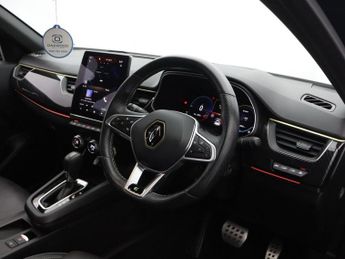 RENAULT ARKANA 1.6 E-TECH E-Tech engineered SUV 5dr Petrol Hybrid Auto 2WD Euro