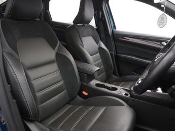 RENAULT ARKANA 1.6 E-TECH E-Tech engineered SUV 5dr Petrol Hybrid Auto 2WD Euro