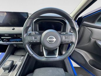 NISSAN QASHQAI 1.3 DIG-T MHEV N-Connecta SUV 5dr Petrol Hybrid XTRON Euro 6 (s/